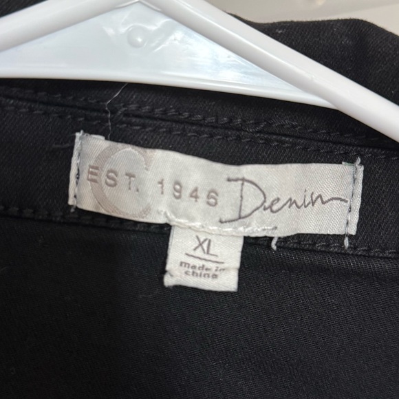 Black Denim Jacket with Fringe. Size XL. - Picture 3 of 4